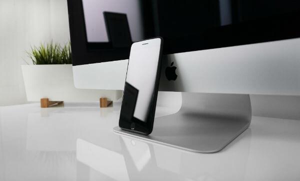 Responsive Web Design for Mobile and Desktop